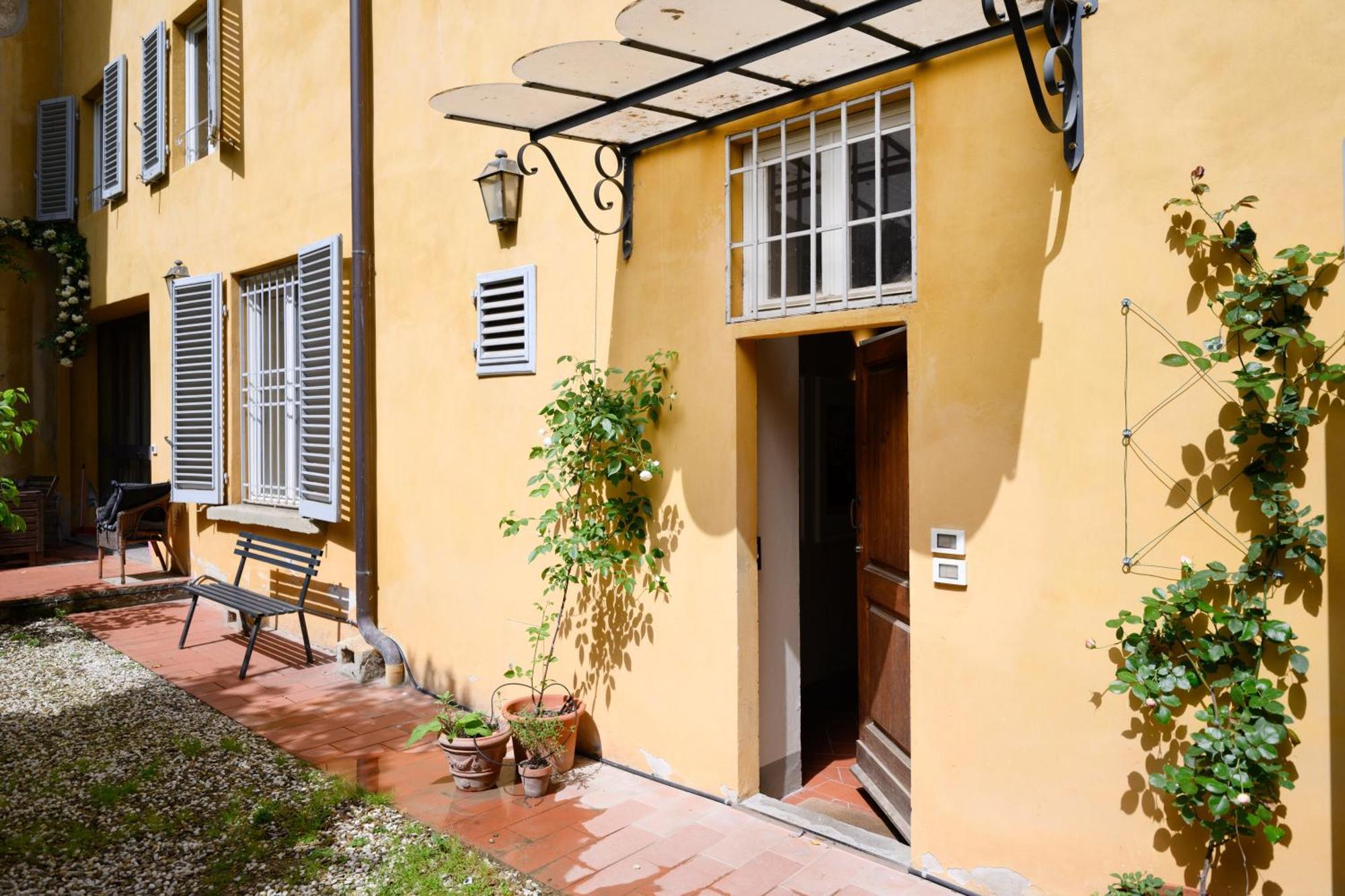 Santa Croce Charming Apartment Florencia Exterior foto